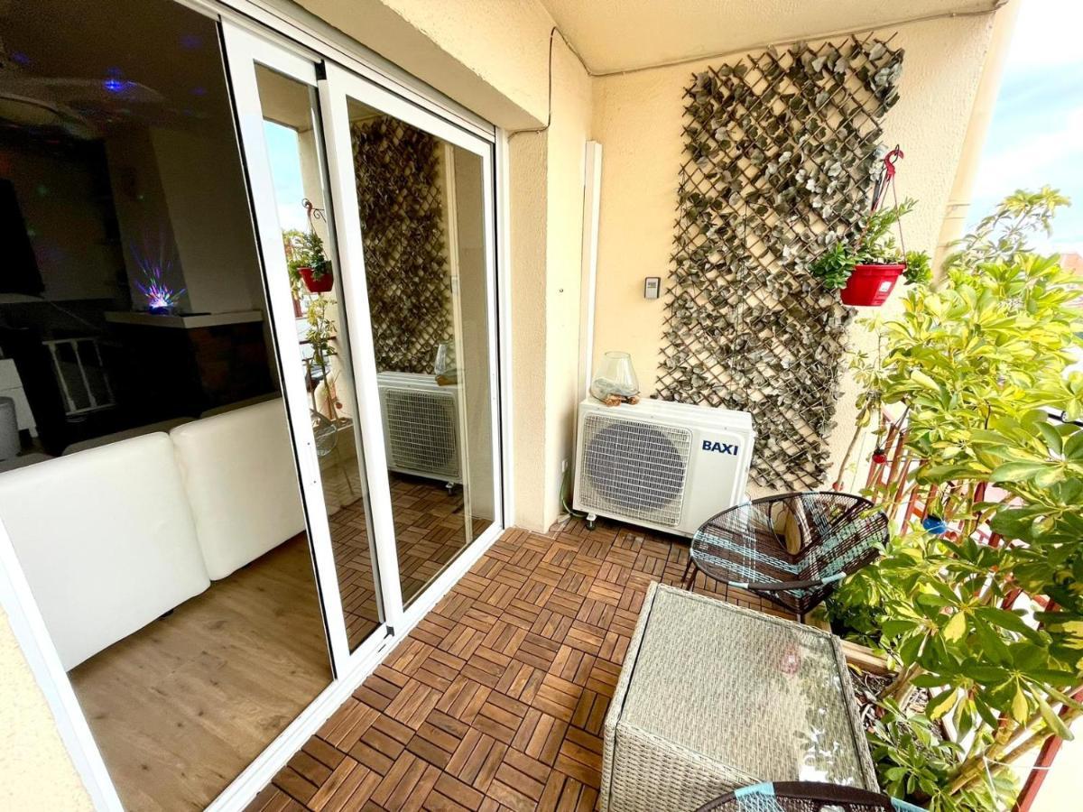 Casa En Junto A Playa Y Tren * Masnou