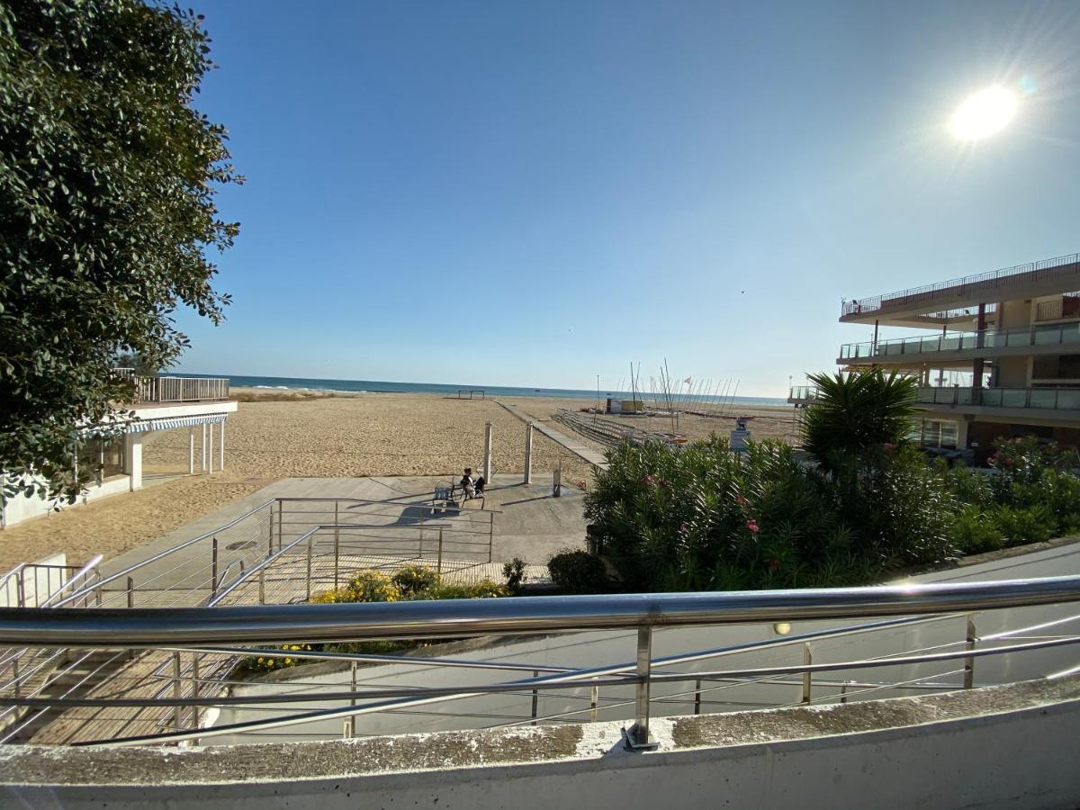 Casa En Junto A Playa Y Tren Hébergement de vacances